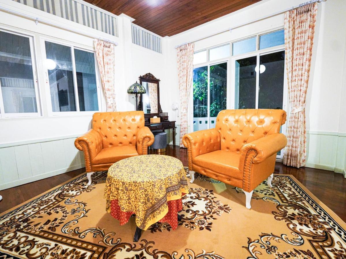 Roomquest Rim Praya Dinsor Road Banguecoque Exterior foto