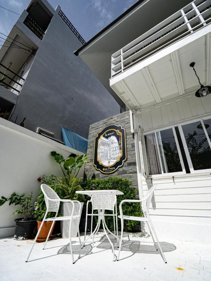 Roomquest Rim Praya Dinsor Road Banguecoque Exterior foto
