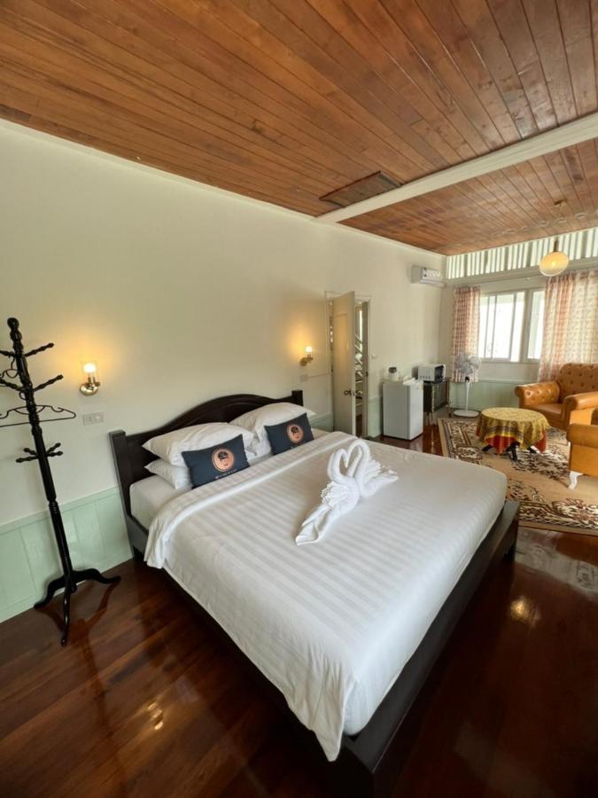 Roomquest Rim Praya Dinsor Road Banguecoque Exterior foto