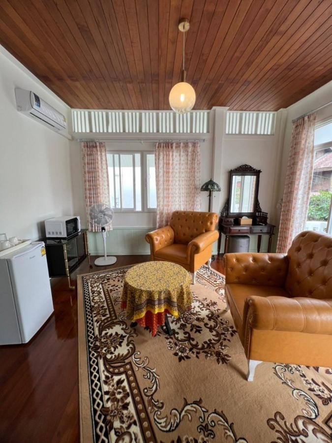 Roomquest Rim Praya Dinsor Road Banguecoque Exterior foto