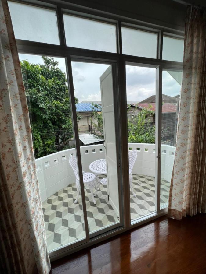 Roomquest Rim Praya Dinsor Road Banguecoque Exterior foto