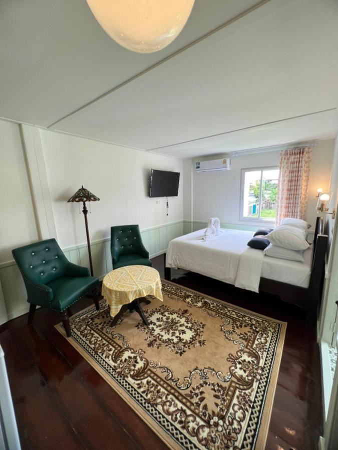 Roomquest Rim Praya Dinsor Road Banguecoque Exterior foto