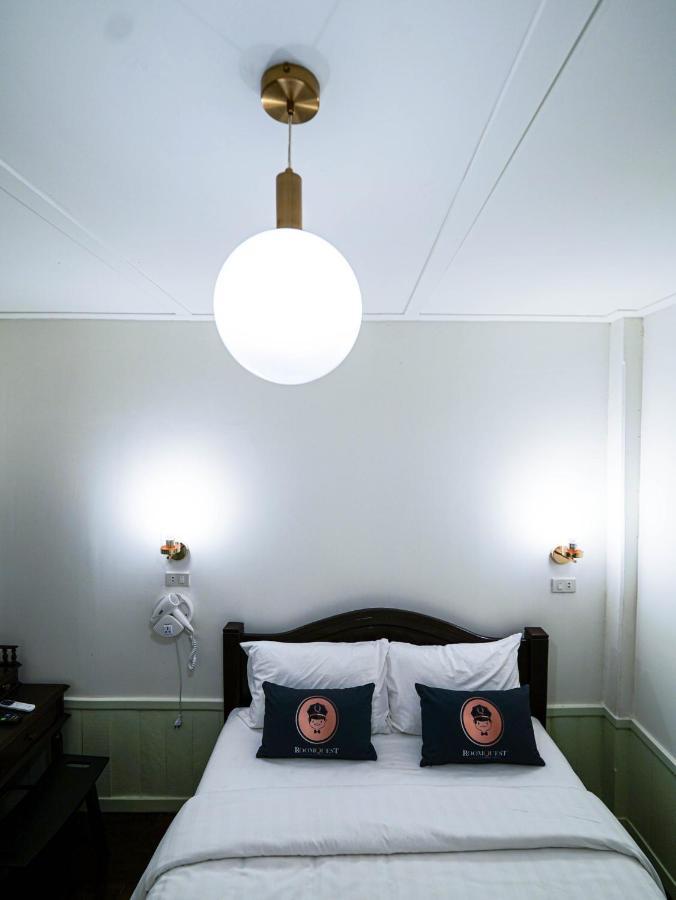 Roomquest Rim Praya Dinsor Road Banguecoque Exterior foto