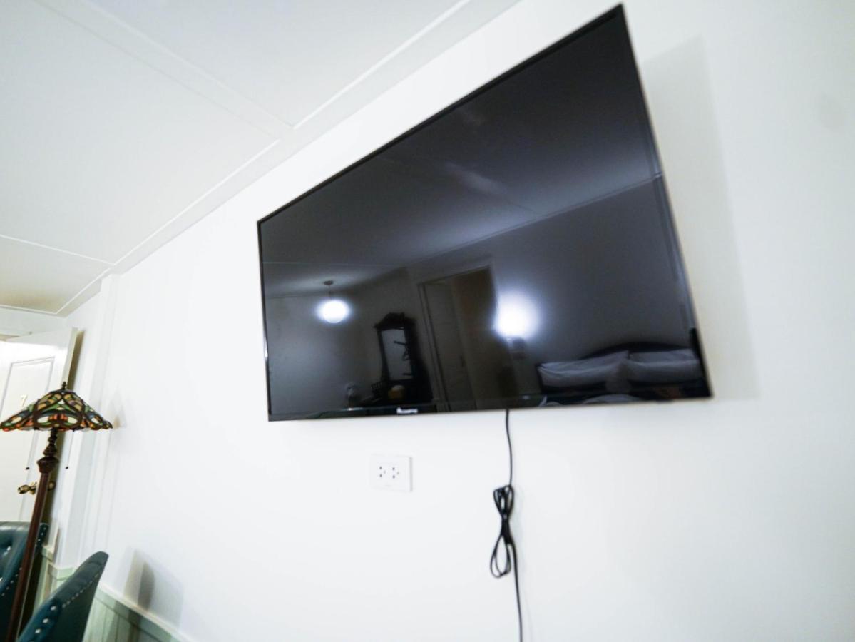 Roomquest Rim Praya Dinsor Road Banguecoque Exterior foto